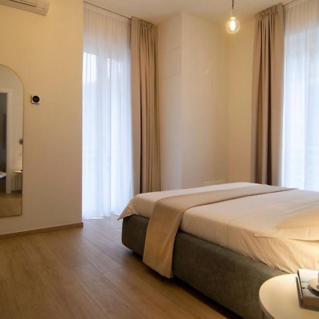Gigi Suites&Apartments Stresa Exteriör bild