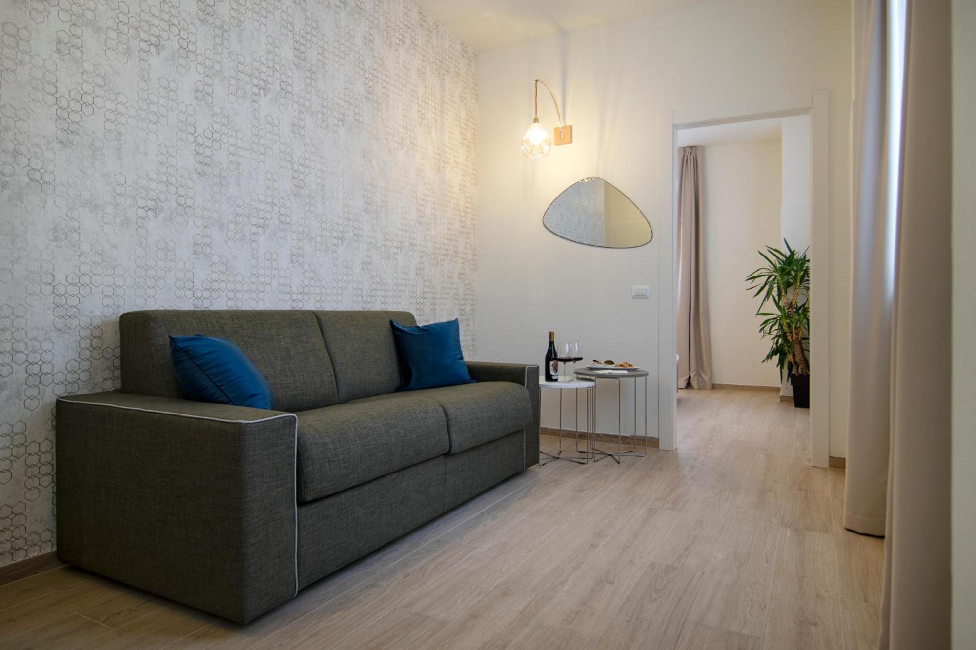 Gigi Suites&Apartments Stresa Exteriör bild