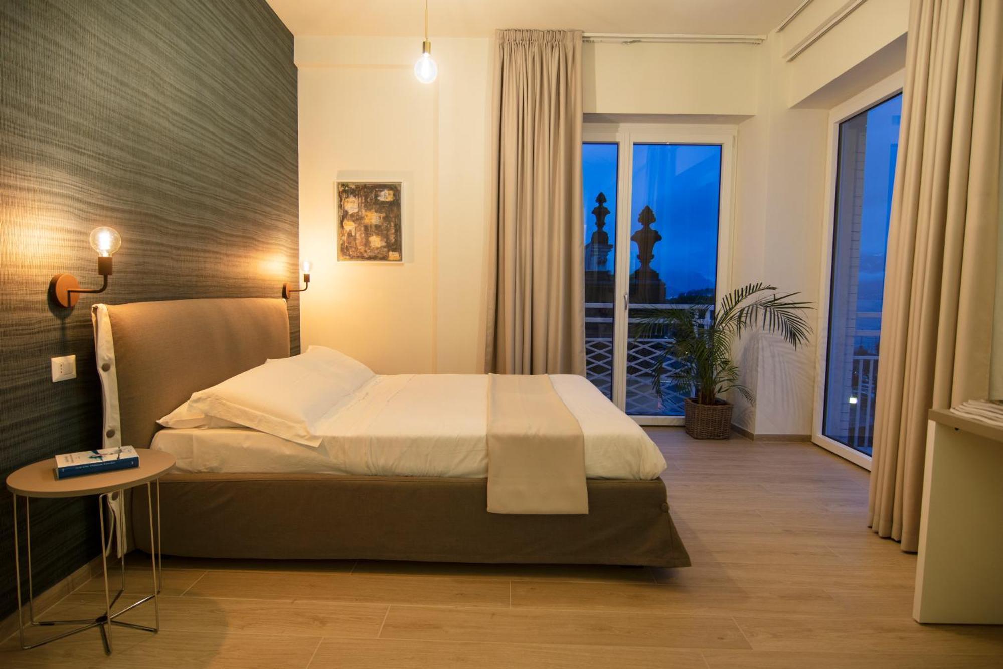 Gigi Suites&Apartments Stresa Exteriör bild